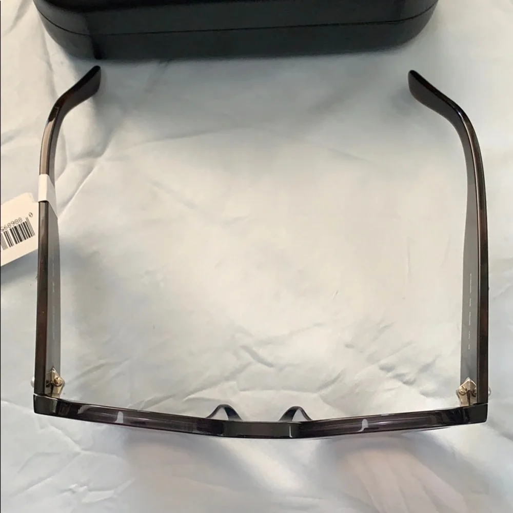 NWT ETRO Grey/Havana sunglasses w/case